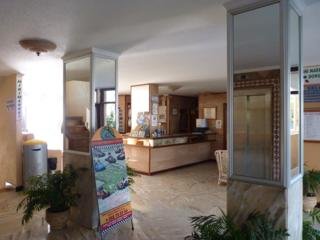 Viajes Apartamentos Caribe + Entradas Loro Parque 1día y Siam Park 1 día Viajes Apartamentos Caribe + Entradas Loro Parque 1día y Siam Park 1 día