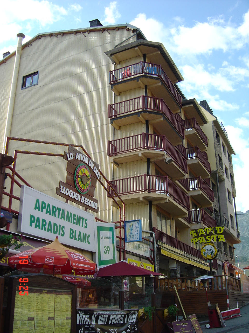 Viajes Apartamentos En El Tarter + Entradas Nocturna 2 horas - Caldea Viajes Apartamentos En El Tarter + Entradas Nocturna 2 horas - Caldea