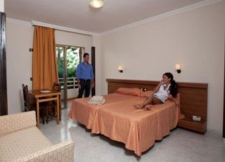 Viajes Apartamentos Florida + Entradas Loro Parque 1 día Viajes Apartamentos Florida + Entradas Loro Parque 1 día