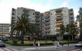 Viajes Apartamentos Rhin/Danubio + Entradas PortAventura 3 días 2 parques