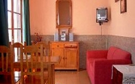 Viajes Villa Florida + Surf Fuerteventura  4-5 hora / dia