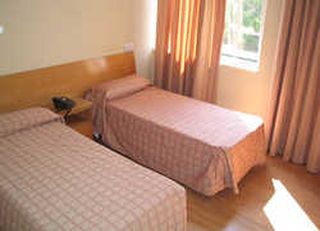 Viajes Apartamentos Andromeda + Entradas 1 día Faunia Viajes Apartamentos Andromeda + Entradas 1 día Faunia