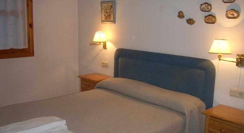 Viajes Aptos.ball Benas (benasque) + Rafting Esera - Desfiladero “Pirámides” Viajes Aptos.ball Benas (benasque) + Rafting Esera - Desfiladero “Pirámides”