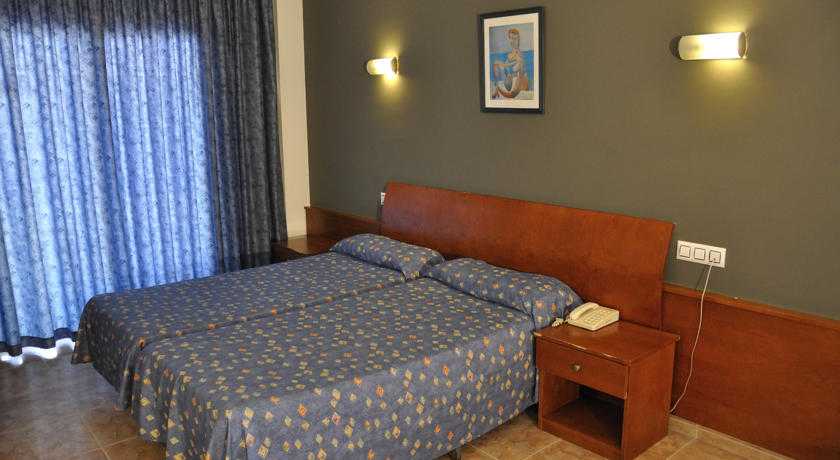 Viajes Atenea + Entradas Terra Mítica 1 día+ Entradas Mundo Mar 1 día Viajes Atenea + Entradas Terra Mítica 1 día+ Entradas Mundo Mar 1 día