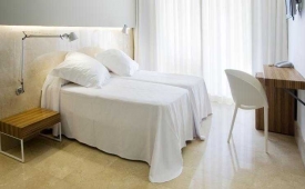 Viajes Belroy + Entradas Terra Mítica 1 día+ Entradas Mundo Mar 1 día