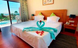 Viajes Baia Grande + Entradas Zoomarine Parque temático 2 días