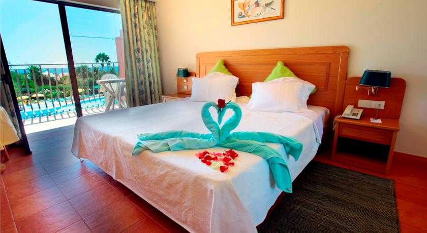 Viajes Baia Grande + Entradas Zoomarine Parque temático 2 días Viajes Baia Grande + Entradas Zoomarine Parque temático 2 días