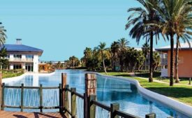 Viajes Hotel Caribe PortAventura + Entradas todos los días de la estancia