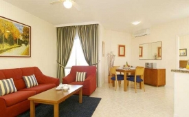 Viajes CLC Benal Beach + Entradas General Selwo Marina Delfinarium Benalmádena