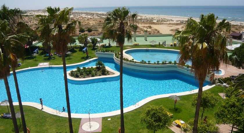 Viajes Gran Hotel del Coto + Tour en 4x4 por Parque Nacional de Doñana Viajes Gran Hotel del Coto + Tour en 4x4 por Parque Nacional de Doñana