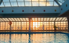 Viajes Magic Cristal Park + Entradas Terra Mítica 1 día+ Entradas Mundo Mar 1 día