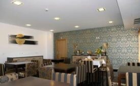 Viajes Dah Dom Afonso Henriques + Visita guiada a pie por Lisboa