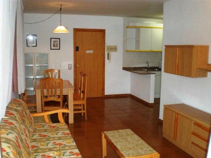 Viajes Decathlon-Pentathlon-Marathon + Entradas Costa Caribe 1 día Viajes Decathlon-Pentathlon-Marathon + Entradas Costa Caribe 1 día