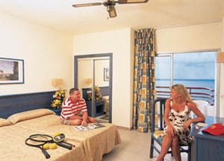 Viajes Fiesta Paraiso Complejo + Entradas Loro Parque 1día y Siam Park 1 día Viajes Fiesta Paraiso Complejo + Entradas Loro Parque 1día y Siam Park 1 día