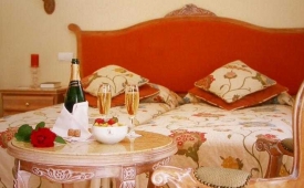 Viajes Gran Hotel Benahavis + Entradas Pack Selwo (SelwoAventura