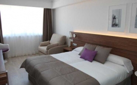 Viajes Gelmirez + Visita con Audioguía por Santiago de Compostela