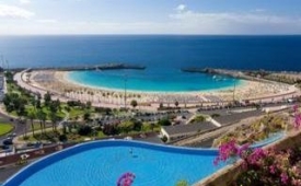 Viajes Gloria Palace Amadores Thalasso & Hotel + Surf Privado en Las Palmas  2 hora / dia