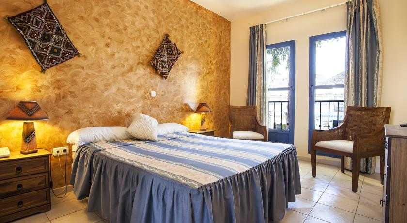 Viajes Hotel Atalaya (San Jose) + Entradas a Parque Oasys Mini Hollywood Viajes Hotel Atalaya (San Jose) + Entradas a Parque Oasys Mini Hollywood