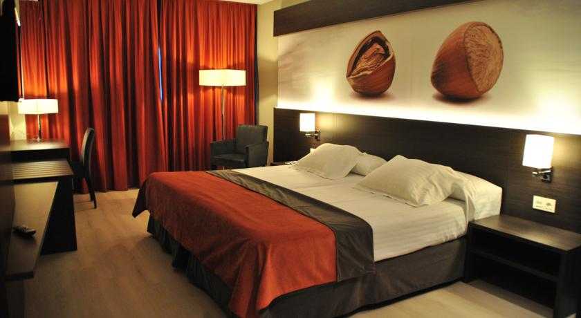 Viajes Brea's Hotel + Entradas PortAventura 3 días 2 parques Viajes Brea's Hotel + Entradas PortAventura 3 días 2 parques