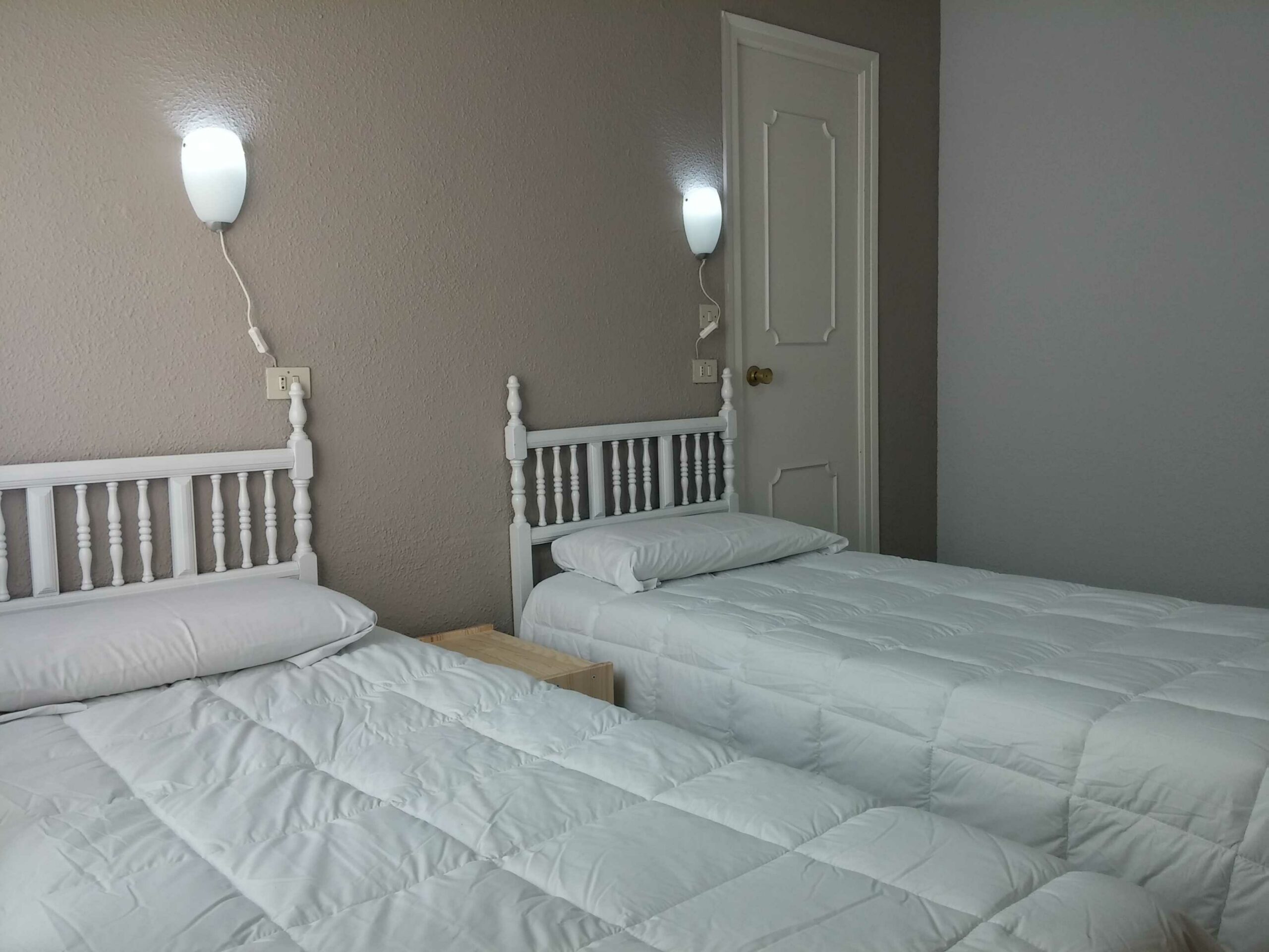 Viajes Hotel Hermus + Entradas Nocturna Wellness Inuu + Cena Viajes Hotel Hermus + Entradas Nocturna Wellness Inuu + Cena