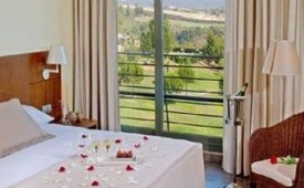 Viajes Barcelona Golf + Circuito Spa