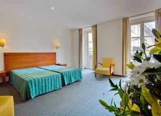 Viajes Hotel Borges + Acceso a Museos y Transporte 48h Viajes Hotel Borges + Acceso a Museos y Transporte 48h