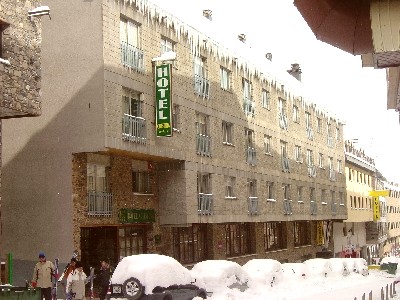 Viajes Cristina + Forfait Grandvalira Viajes Cristina + Forfait Grandvalira