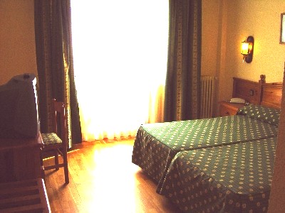 Viajes Del Clos + Entradas Nocturna Wellness Inuu + Cena Viajes Del Clos + Entradas Nocturna Wellness Inuu + Cena