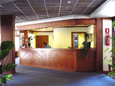 Viajes Euroesqui + Entradas Nocturna Wellness Inuu + Cena Viajes Euroesqui + Entradas Nocturna Wellness Inuu + Cena