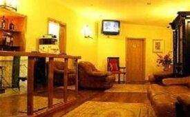 Viajes Hotel Grande Pensao Alcobia + Visita guiada a pie por Lisboa