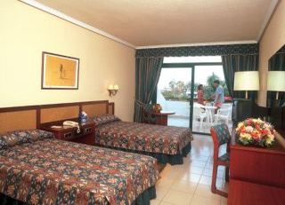 Viajes H10 Lanzarote Princess + Surf en Playa Blanca 4 hora / dia Viajes H10 Lanzarote Princess + Surf en Playa Blanca 4 hora / dia