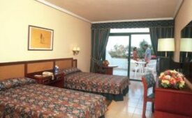 Viajes H10 Lanzarote Princess + Surf en Playa Blanca  4 hora / dia