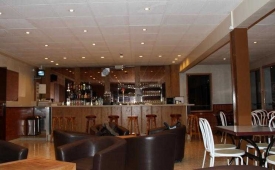 Viajes Hotel La Mola + Entradas Caldea + Espectáculo Sensoria - (20.00-21.00)