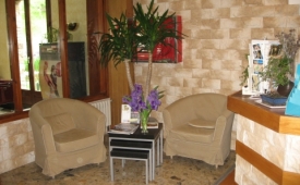 Viajes Hotel La Planada + Trekking Baja-Media Montaña