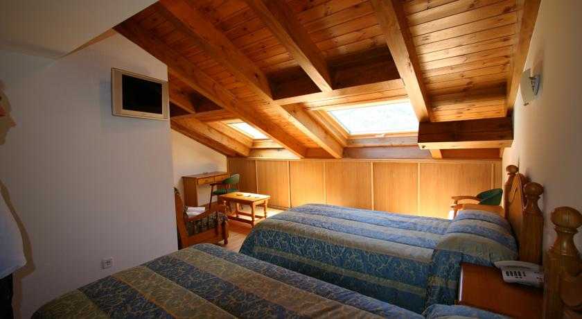 Viajes Hotel Can Mestre + Rafting Pont de Suert (14 Km) Viajes Hotel Can Mestre + Rafting Pont de Suert (14 Km)