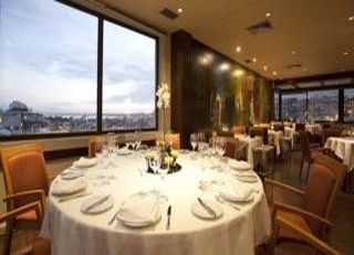 Viajes Hotel Mundial (2-8) + Espectáculo Fado Viajes Hotel Mundial (2-8) + Espectáculo Fado