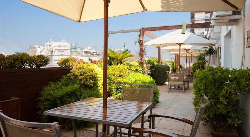 Viajes Hotel NH Barcelona Stadium + Aquarium de Barcelona Viajes Hotel NH Barcelona Stadium + Aquarium de Barcelona