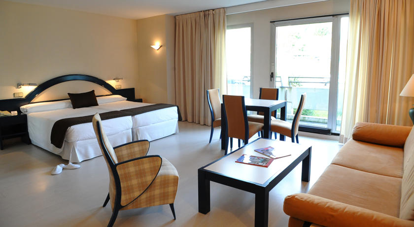 Viajes Palacio del Mar + Entradas 1 día Parque de Cabárceno Viajes Palacio del Mar + Entradas 1 día Parque de Cabárceno