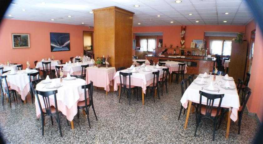 Viajes Paris Hotel + Entradas General 3 Horas - Caldea Viajes Paris Hotel + Entradas General 3 Horas - Caldea