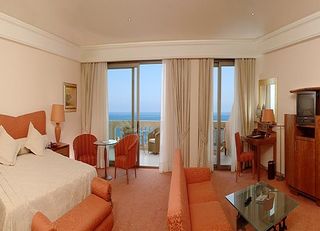 Viajes Hotel Port Adriano Golf & Spa Resort + Entradas a Natura Parc Viajes Hotel Port Adriano Golf & Spa Resort + Entradas a Natura Parc