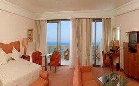 Viajes Hotel Port Adriano Golf & Spa Resort + Visita a Bodega Celler Ramanya