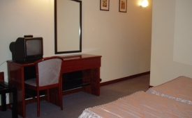 Viajes Roc del Castell + Entradas Nocturna Wellness Inuu