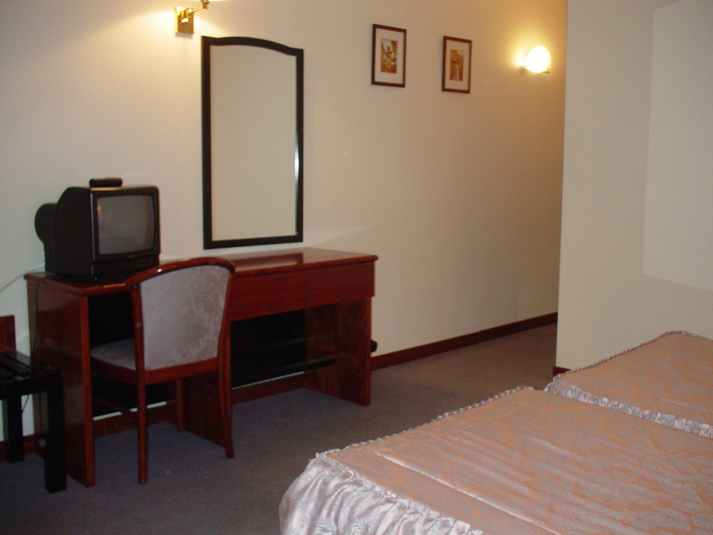 Viajes Roc del Castell + Entradas Nocturna Wellness Inuu Viajes Roc del Castell + Entradas Nocturna Wellness Inuu