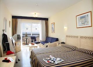 Viajes Hotel Roc Illetas Playa + Entradas a Palma Aquarium Viajes Hotel Roc Illetas Playa + Entradas a Palma Aquarium