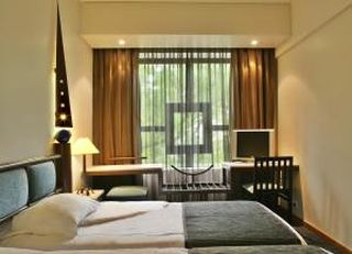 Viajes Hotel Sana Executive + Acceso a Museos y Transporte 24h Viajes Hotel Sana Executive + Acceso a Museos y Transporte 24h