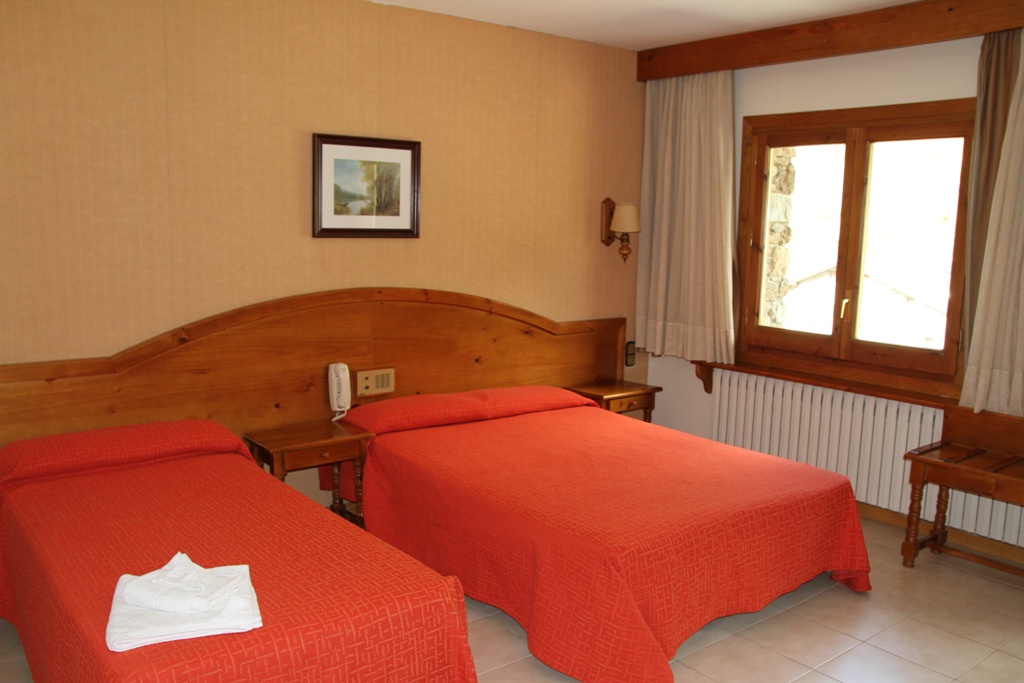 Viajes Hotel Sant Miquel + Forfait Vallnord Viajes Hotel Sant Miquel + Forfait Vallnord