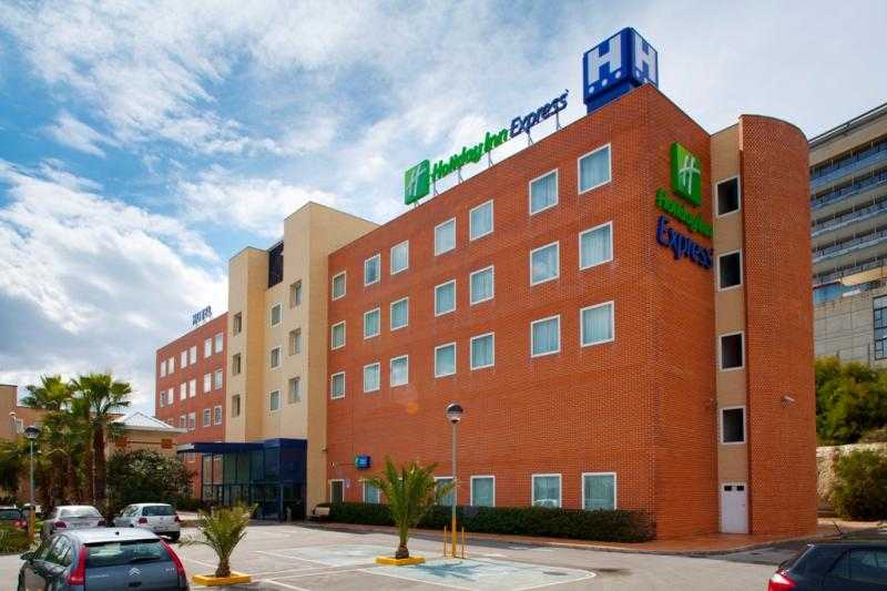 Viajes Holiday Inn Express Alicante + Entradas Terra Natura Benidorm + Aqua Natura Benidorm Viajes Holiday Inn Express Alicante + Entradas Terra Natura Benidorm + Aqua Natura Benidorm