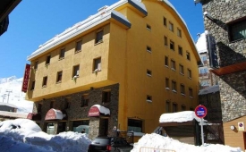 Viajes Hotel Guineu + Visita Bodegas Borda Sabaté 1944