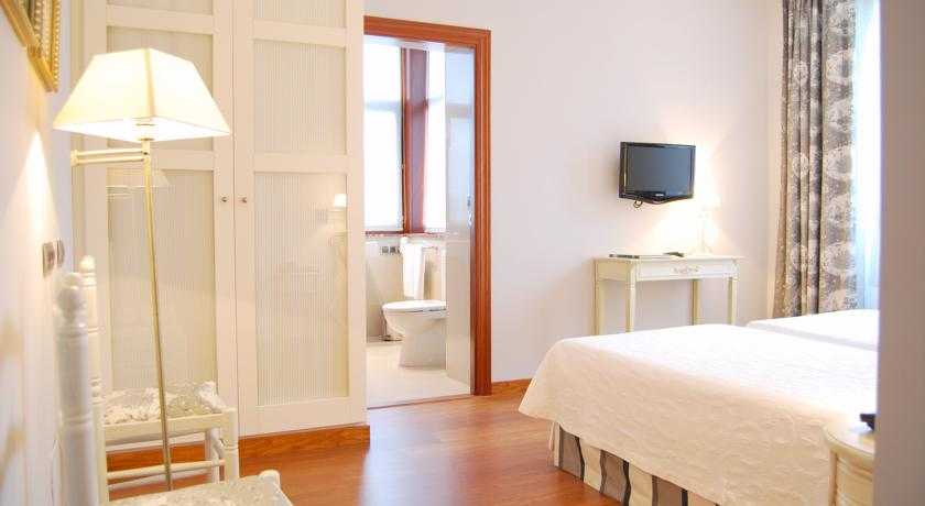 Viajes Indiana Golf + Descenso del sella Viajes Indiana Golf + Descenso del sella