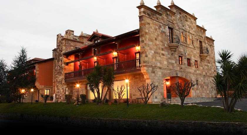 Viajes Posada San Marcos + Surf en Suances 2 hora / dia Viajes Posada San Marcos + Surf en Suances 2 hora / dia